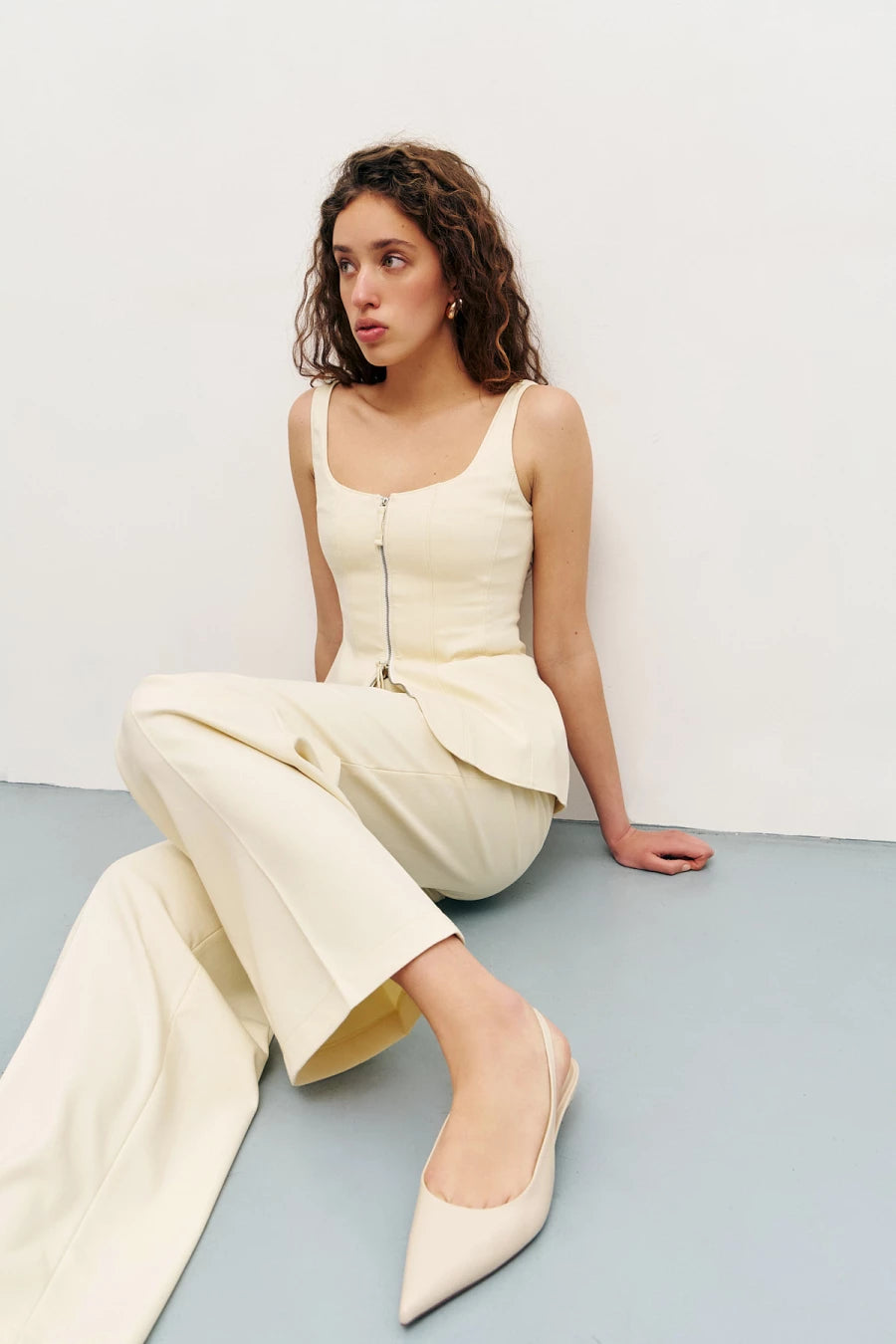 Butter yellow corset top with a zip