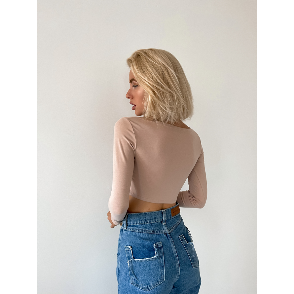 CROP TOP TUESDAY