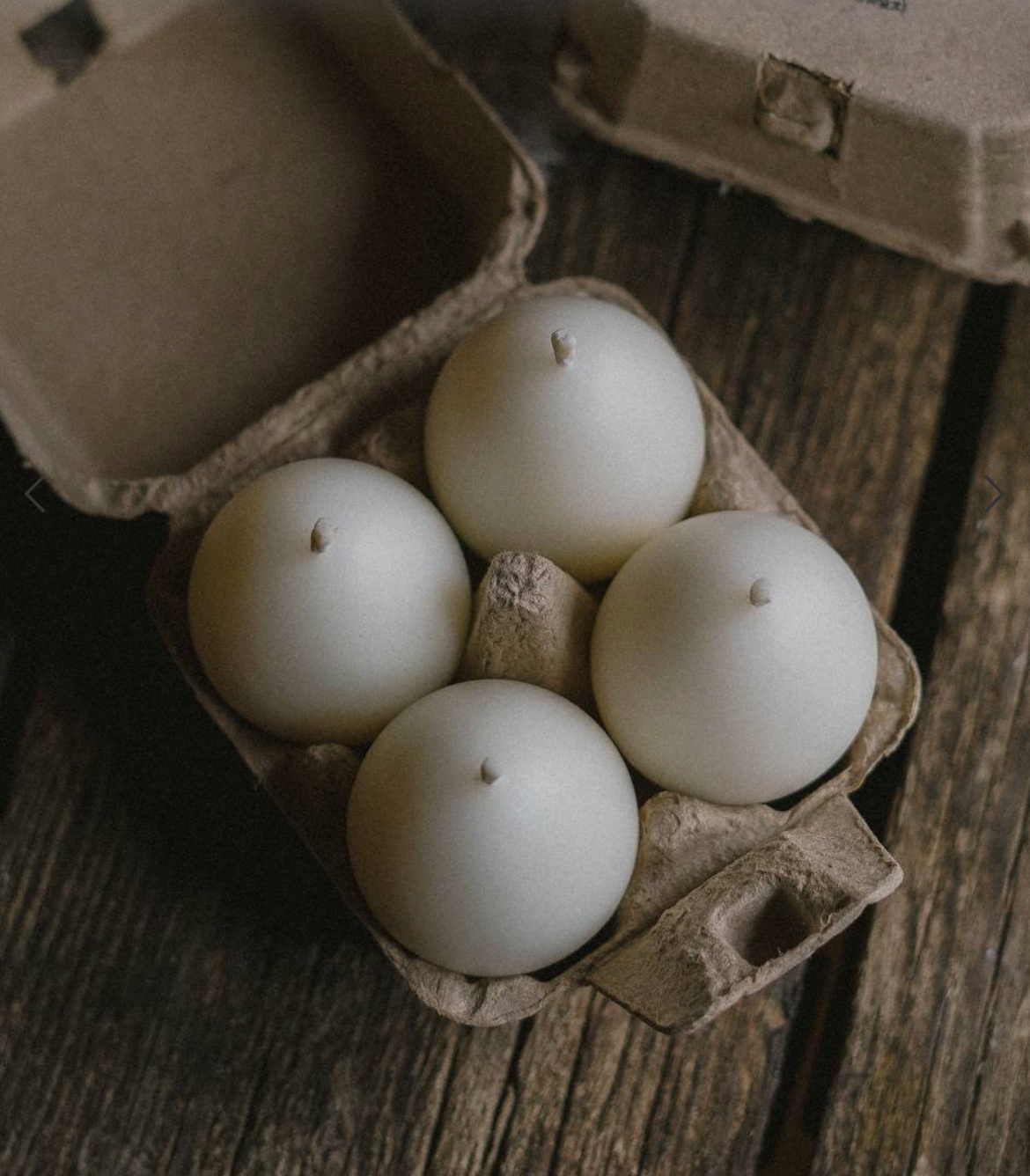 EGGS set of 4 beeswax candles (white)