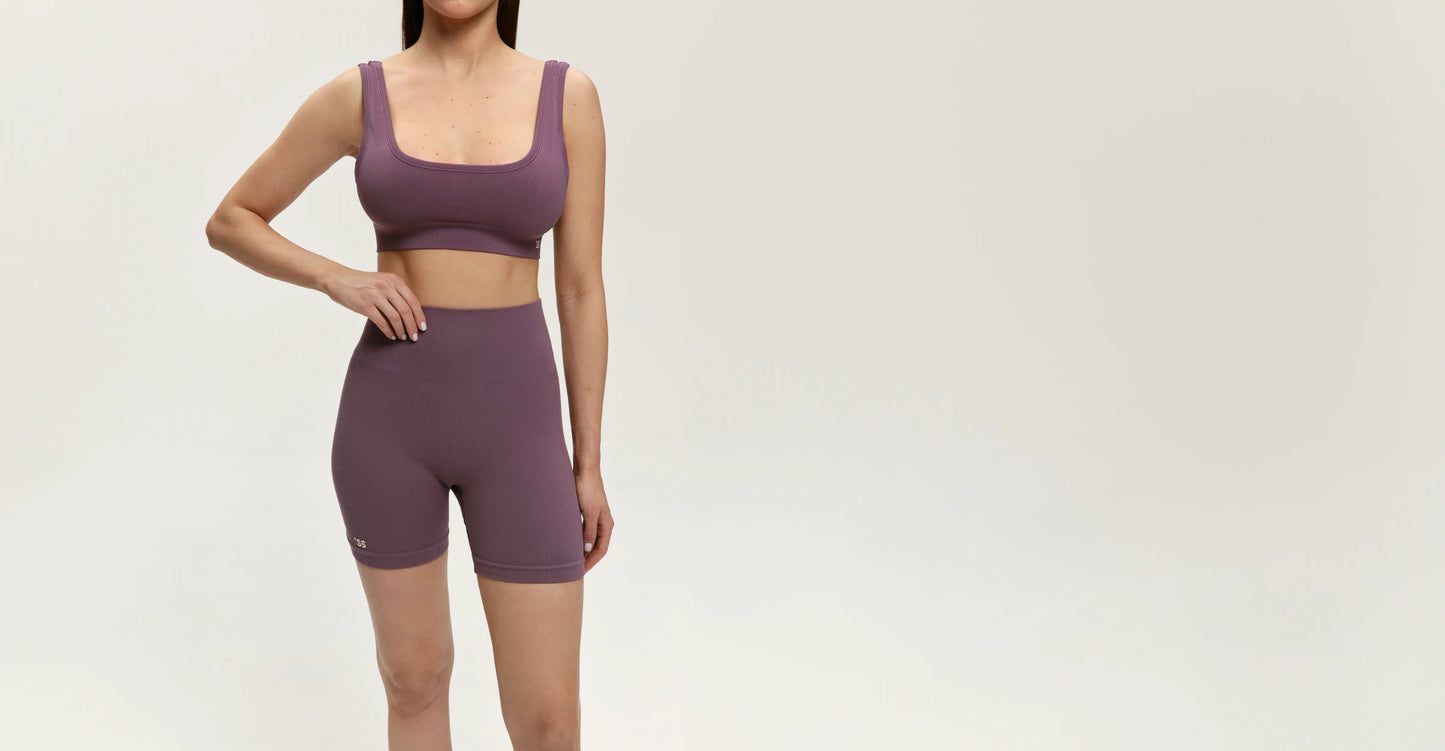SEAMLESS RIBBED SHORTS PLUM