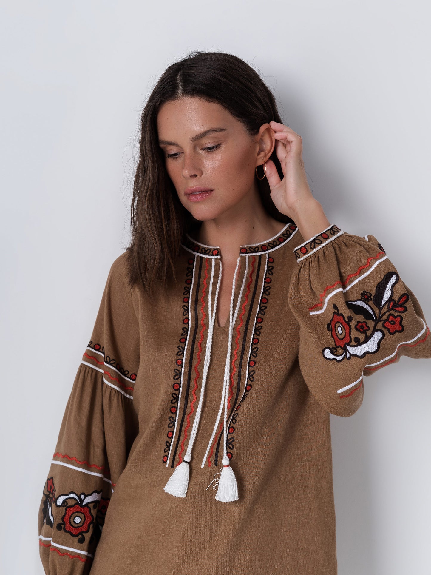 Embroidered linen shirt for women Grono
