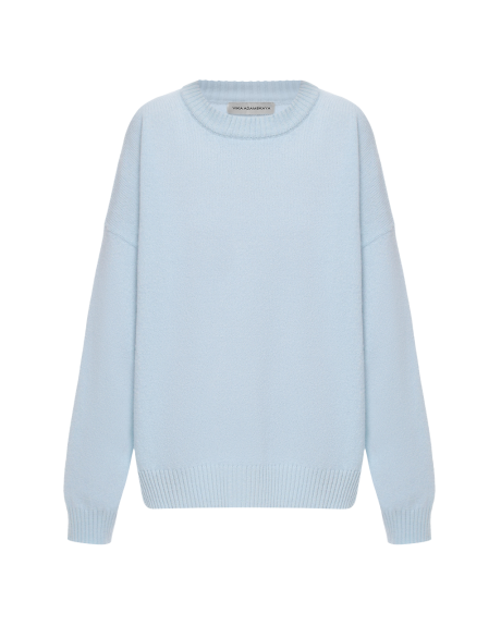 Oversized sweater with a seam on the back