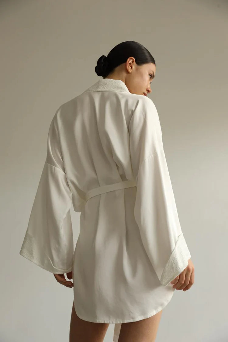 KIMONO ROBE - WHITE