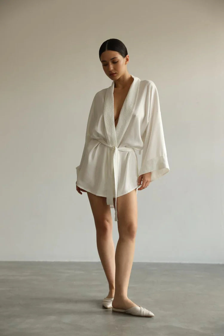 KIMONO ROBE - WHITE