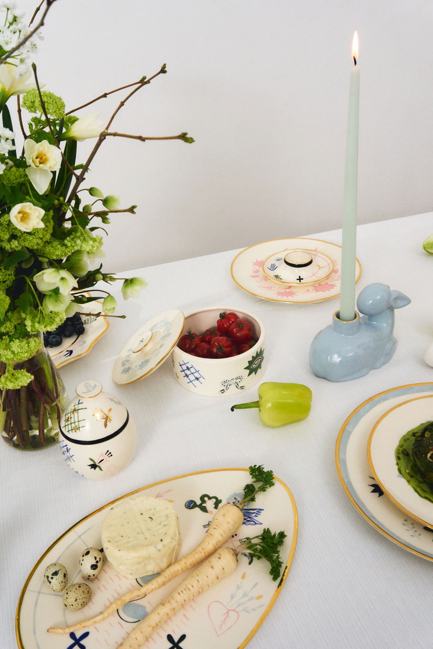 Oval Plate Naïve Pond