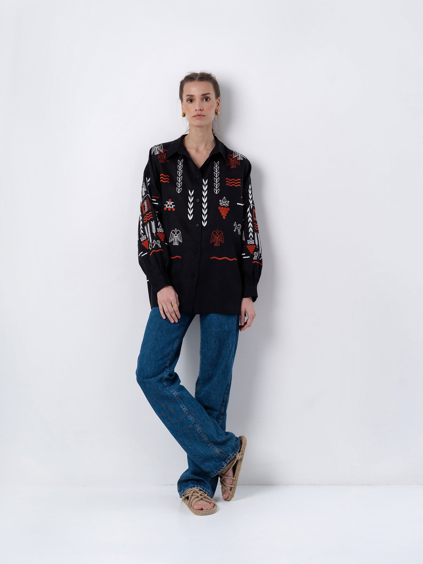 Black linen embroidered shirt SLOVO BLACK