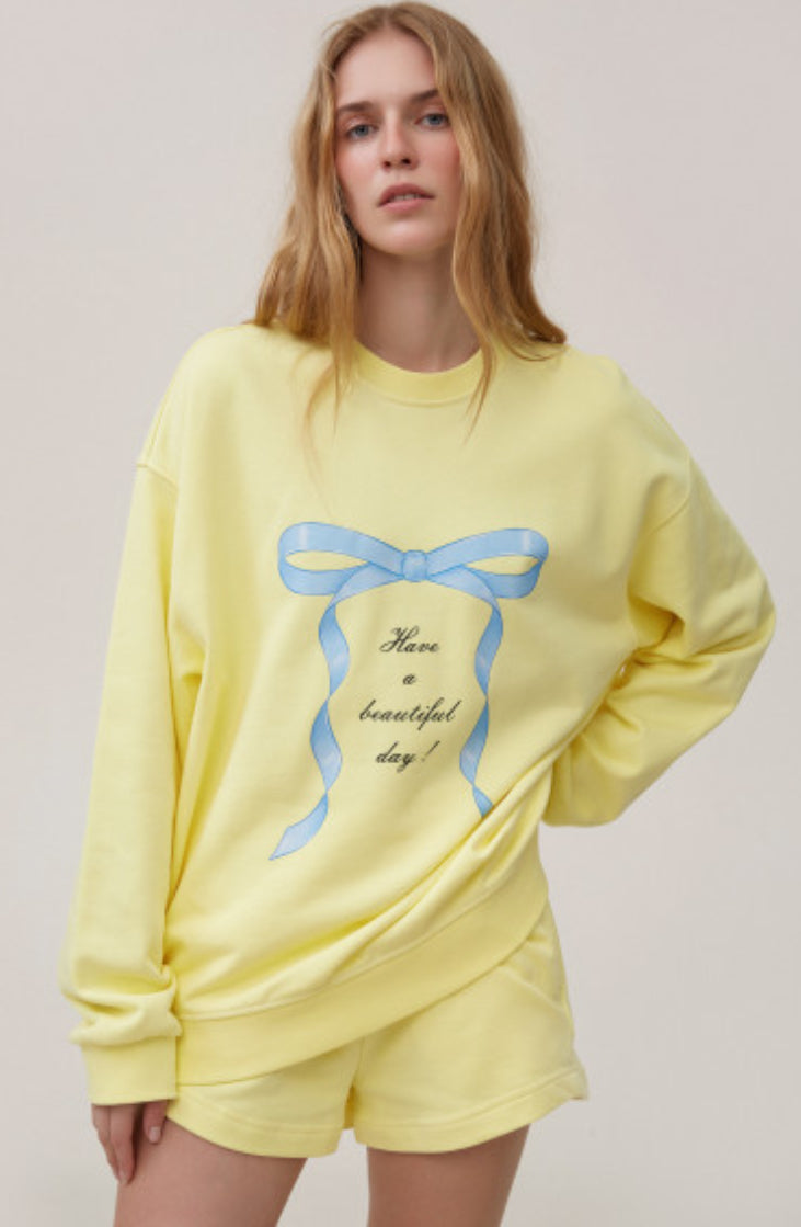 Sweatshirt with a print Have a beautyfull day