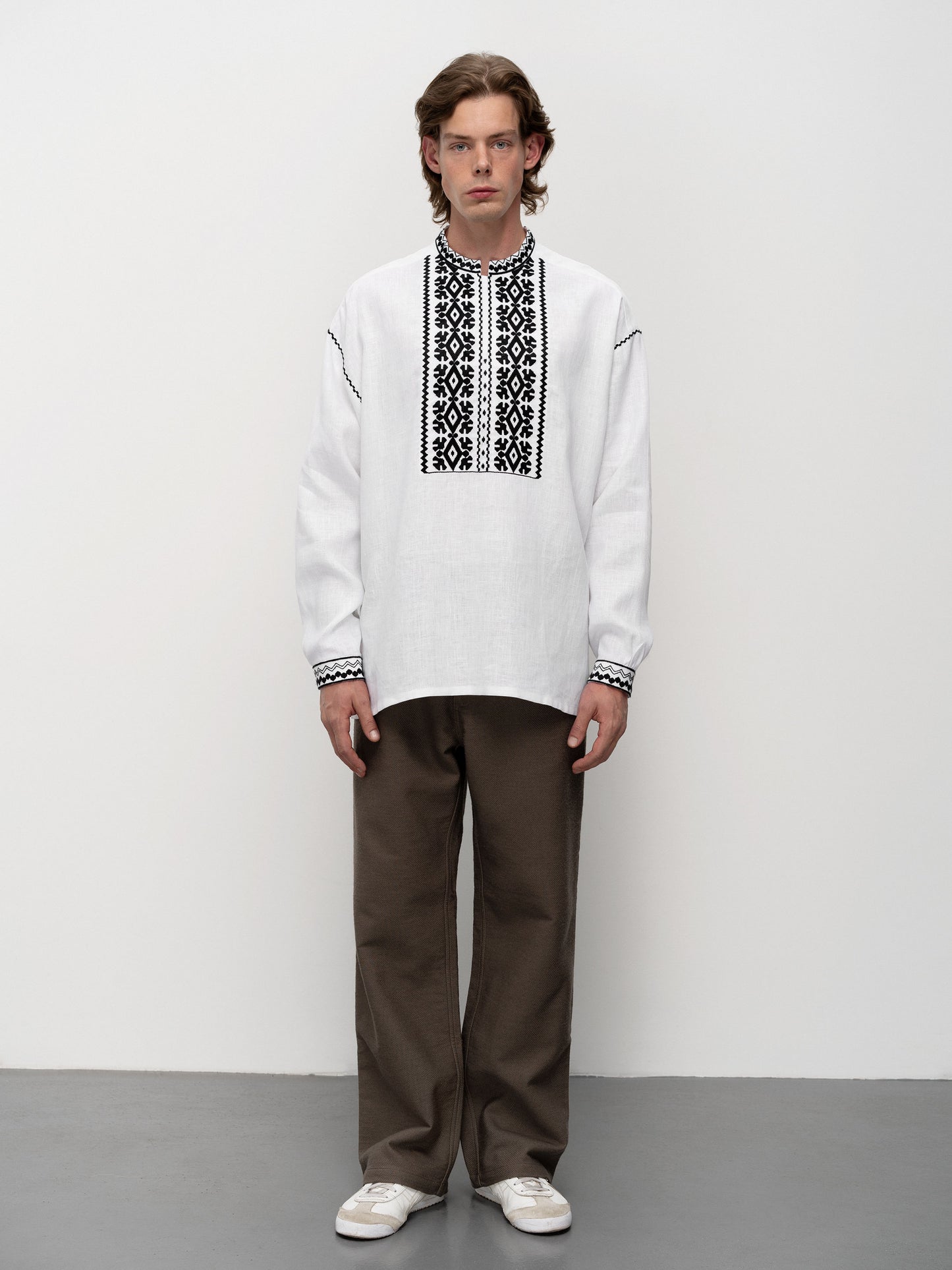 White men's embroidered shirt Kyivska