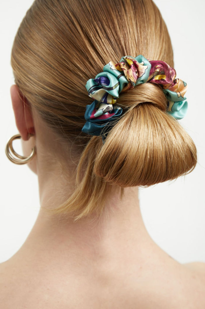 Silk scrunchie “Awakening”