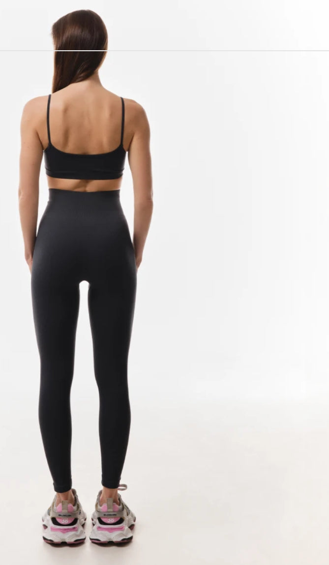 DARK GRAPHITE SEAMLESS RIBBED LEGGINGS