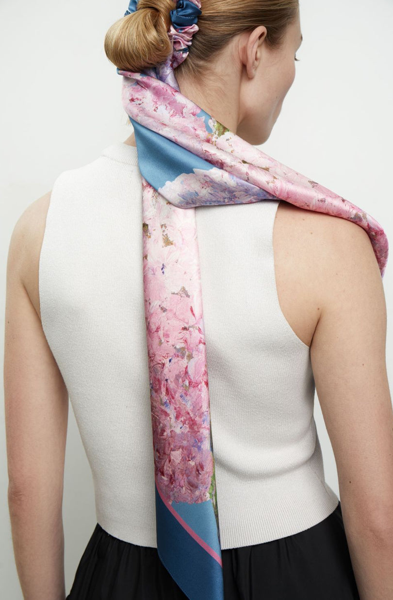 Premium silk scarf "Sincere Feelings"