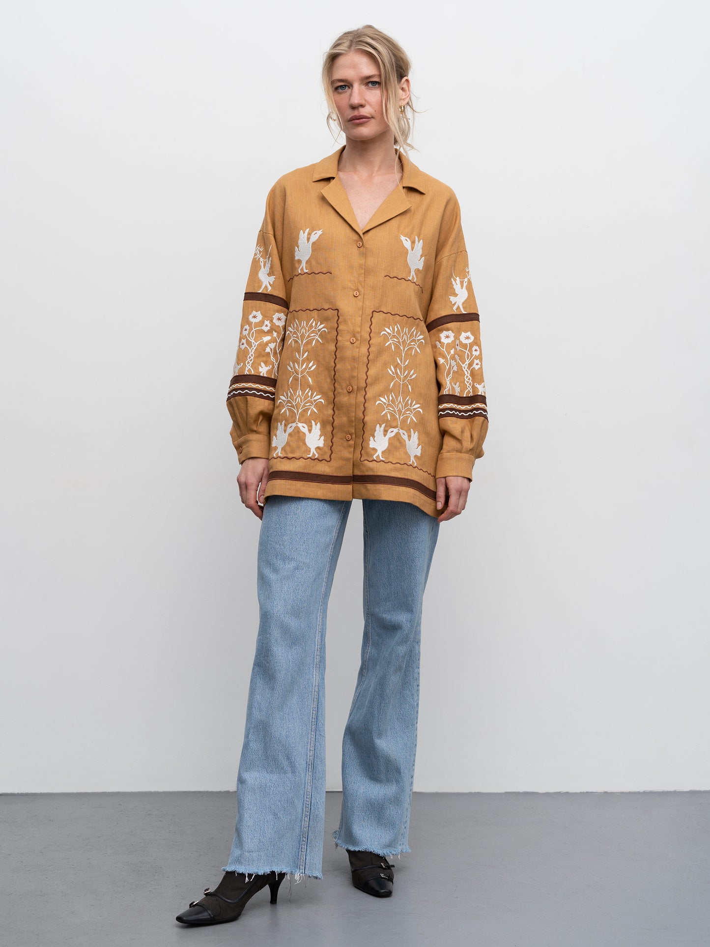 Women's embroidered shirt dedicated to Skovoroda Bayka