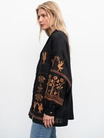 Women's embroidered shirt dedicated to Skovoroda Bayka