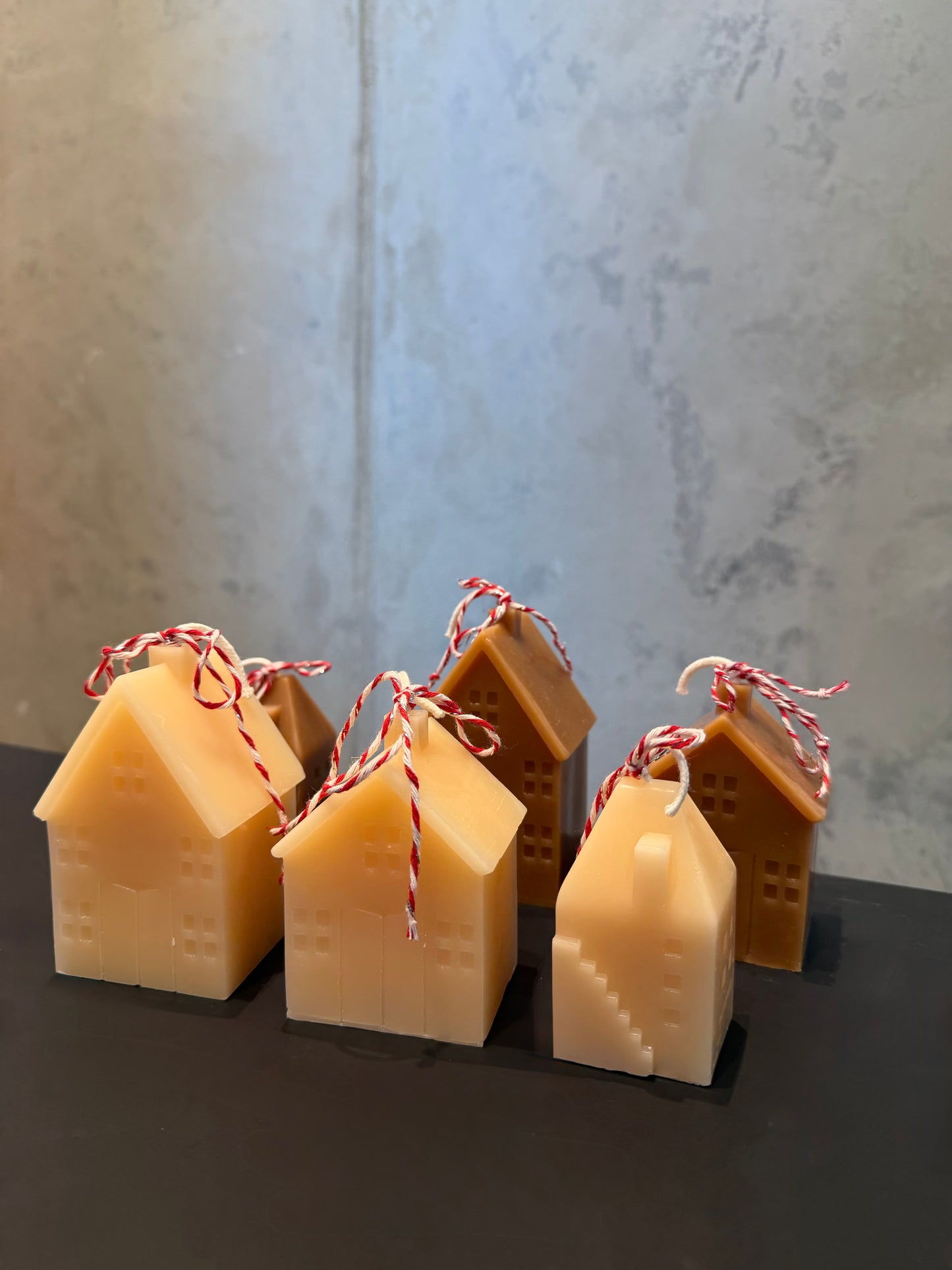 Candle “Cozy House” | Set of three | White
