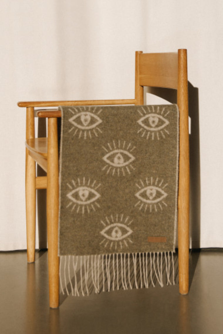 Scarf EYES