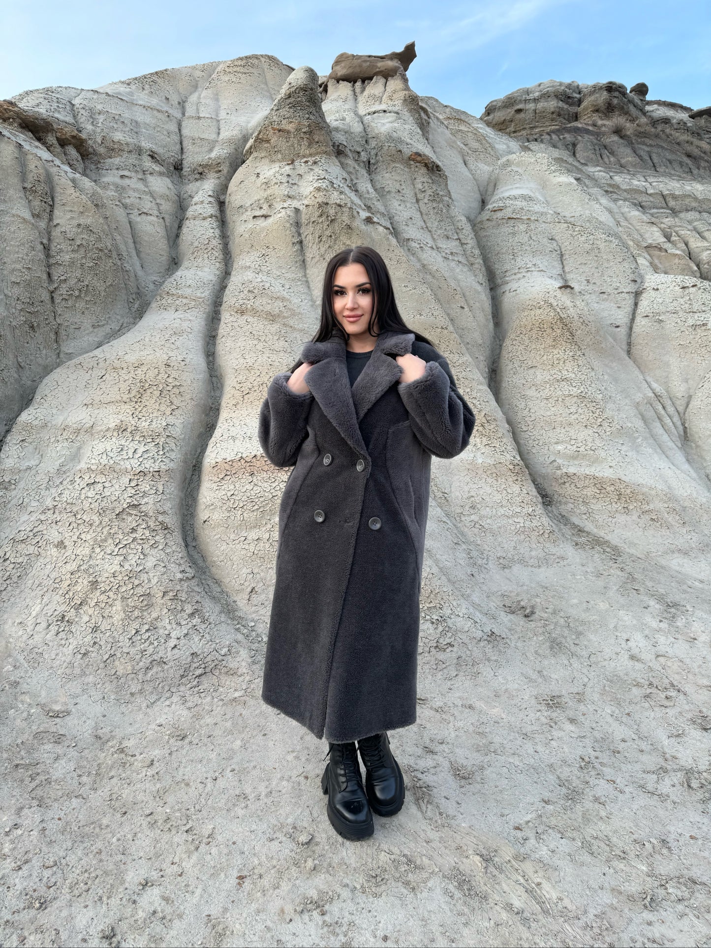 Oversized eco-fur crafted from 100% natural sheep’s wool