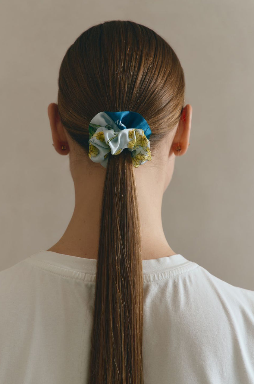 Silk scrunchie "Exaltation"