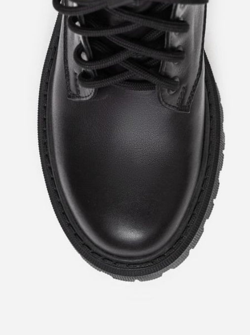 Leather Derby Boots ( Woollen lining)