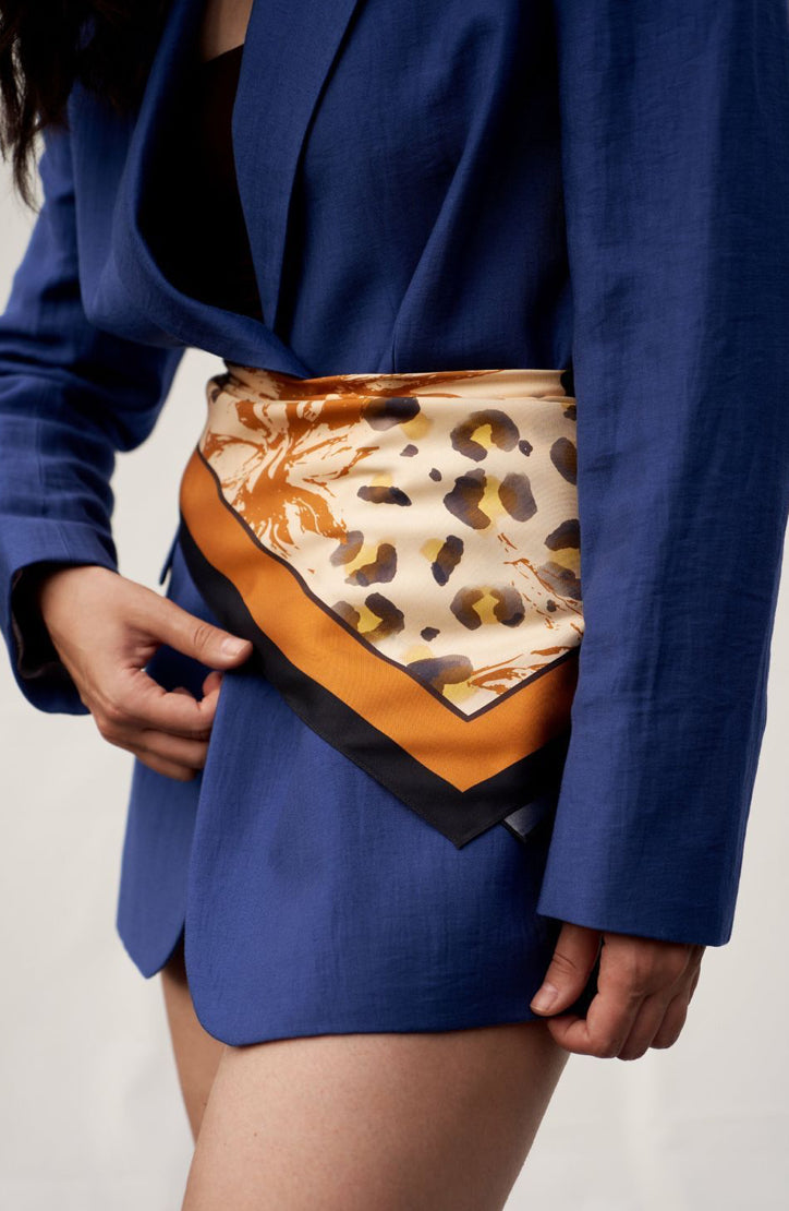 Premium silk scarf "Grace"