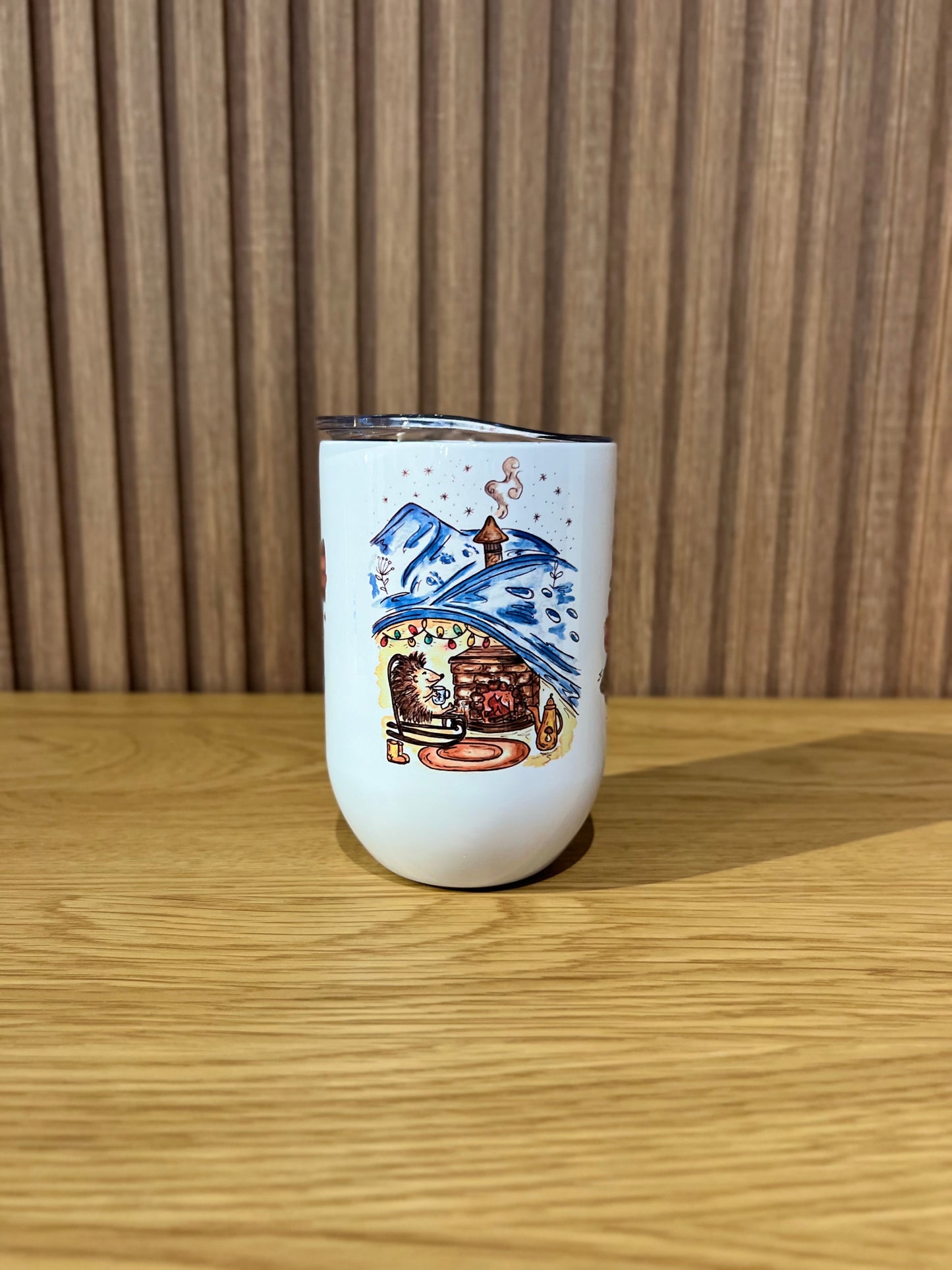 Double wall vacuum mug “Cozy Hole”
