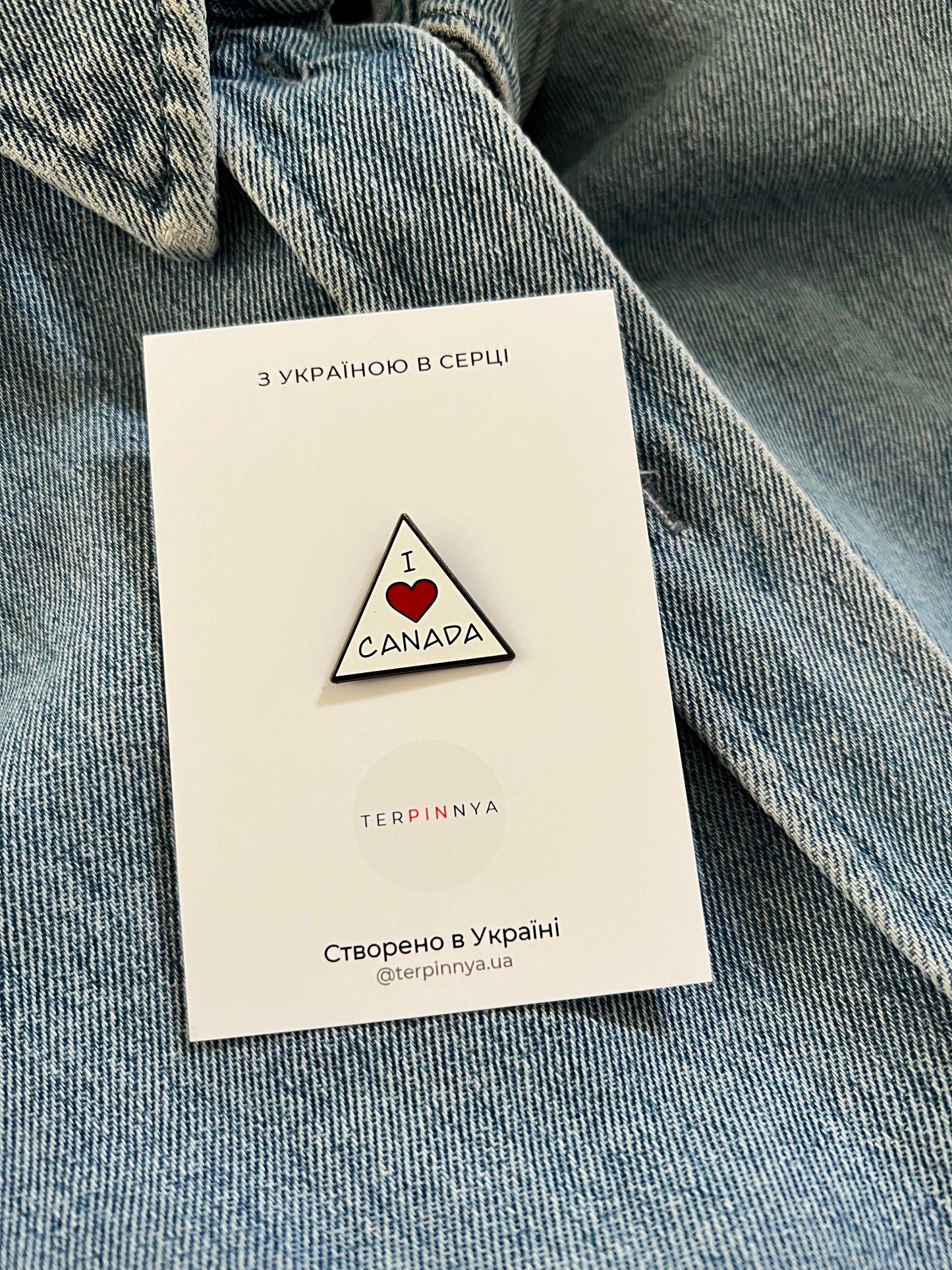 Pin I love Canada