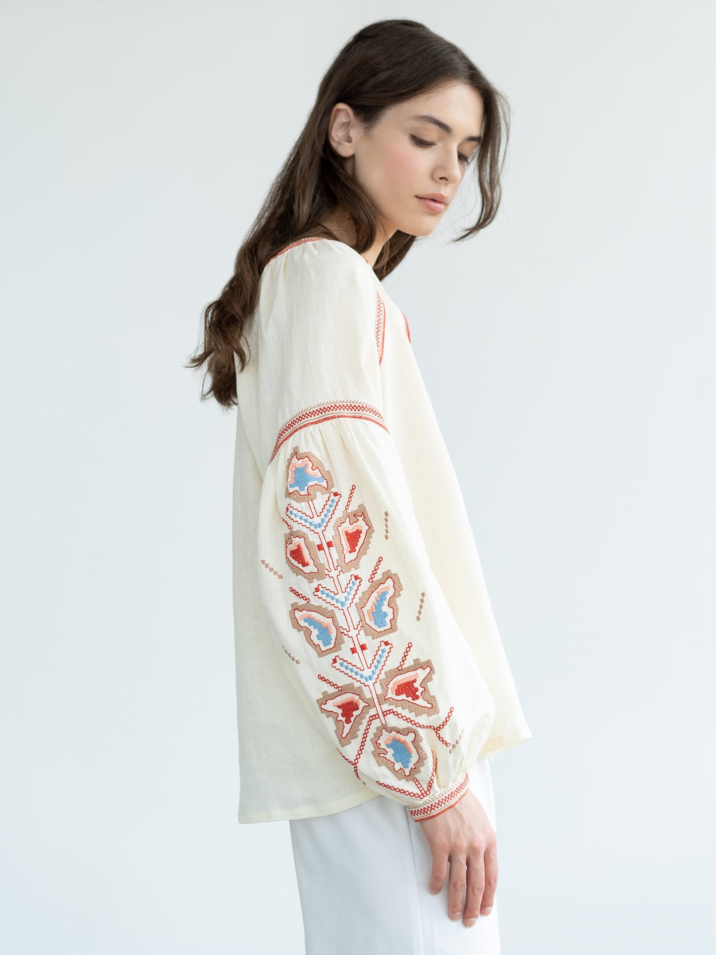 Women's shirt with embroidery of Ukrainian cities-heroes Yednist