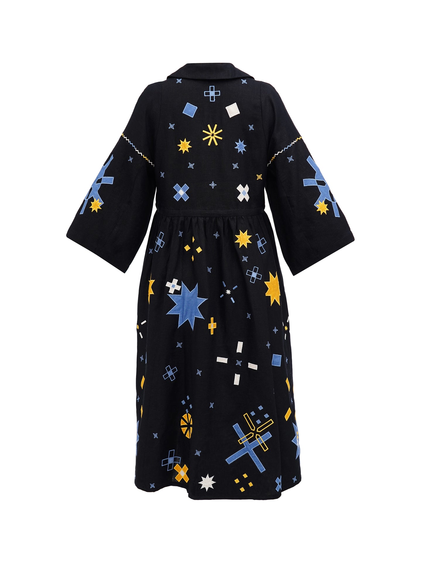 Linen dress with embroidery and applique Zori