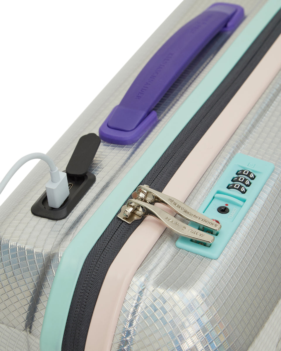 SMART-SUITCASE Small (The Built-in USB port )