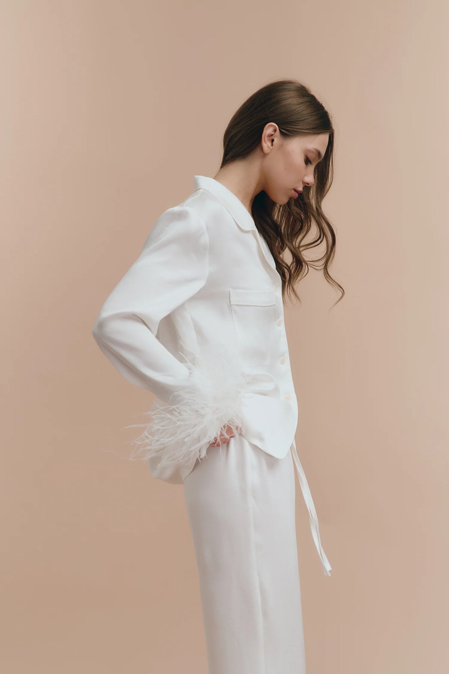 EMILY PJS - WHITE FEATHERS WITH PANTS