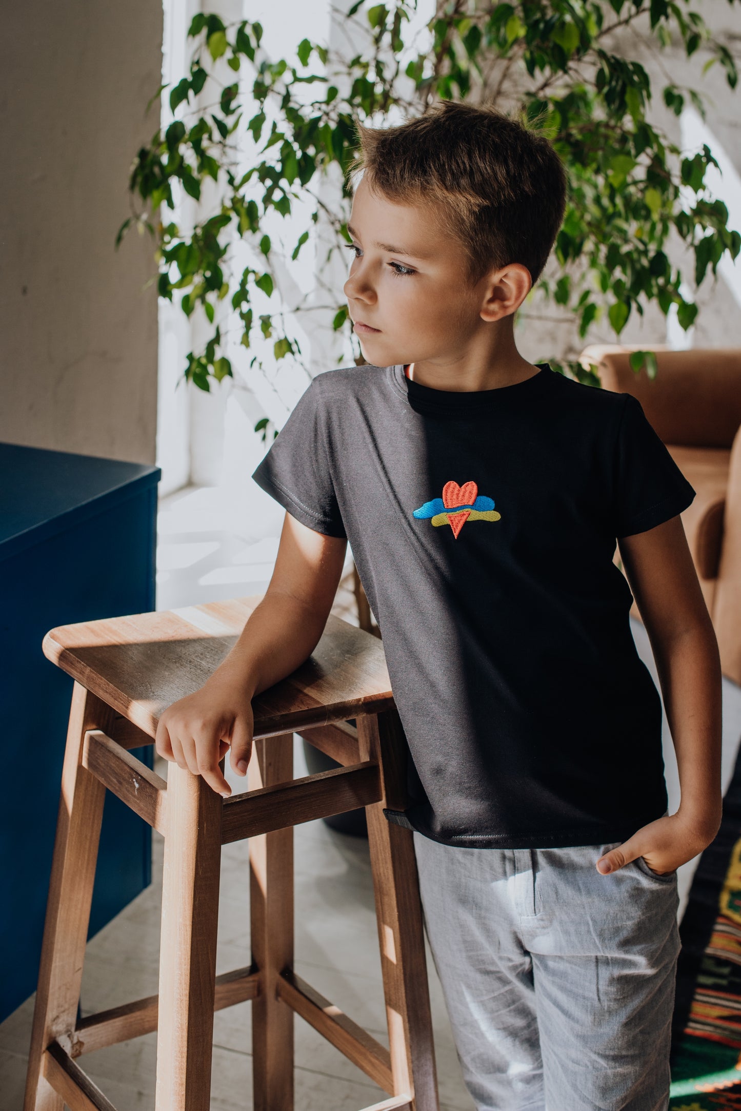 Universal T-Shirt for kids Ukrainian love