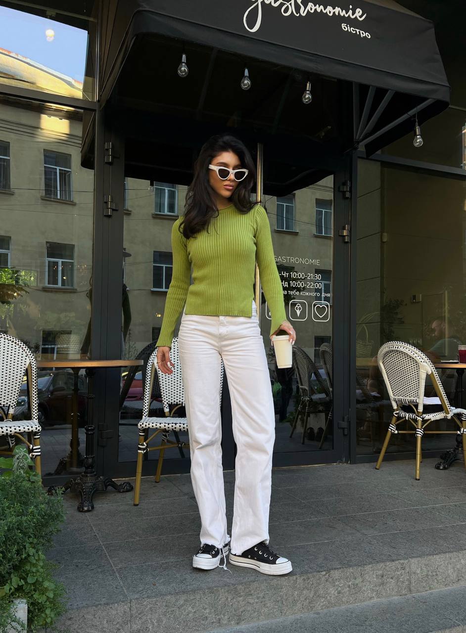 KNITTED LONG SLEEVE WITH SLITS