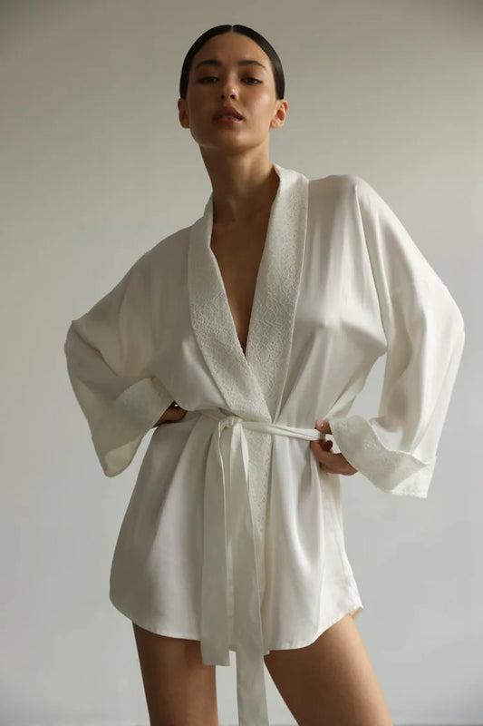 KIMONO ROBE - WHITE