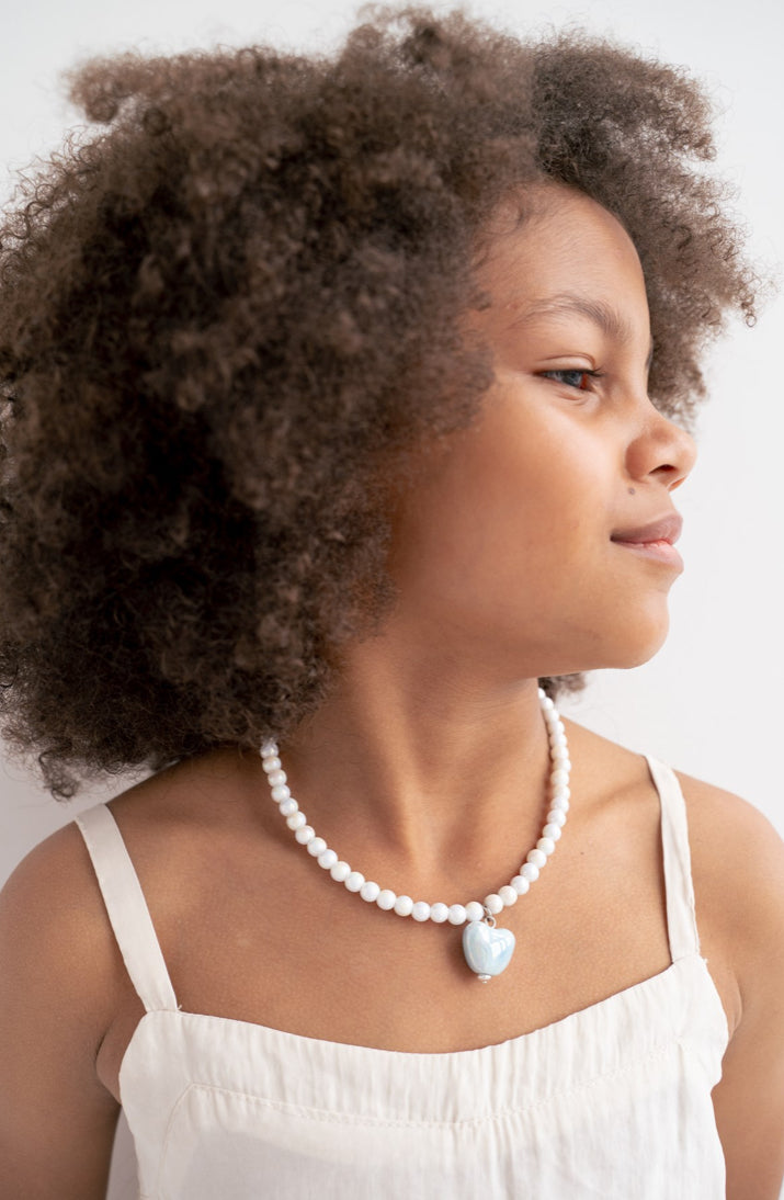 ZABAVA necklace with a porcelain heart