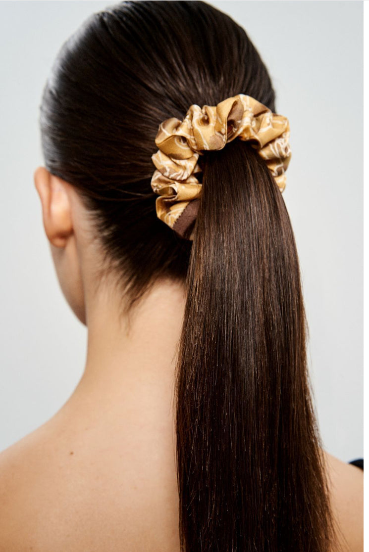 Silk scrunchie "Balance"