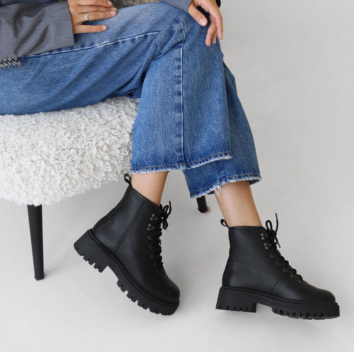 Leather Boots Skates ( Woollen Lining)