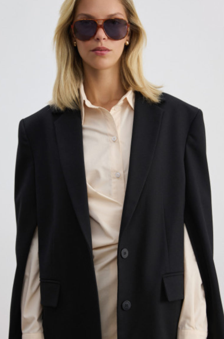 Women's basic jacket with zippers