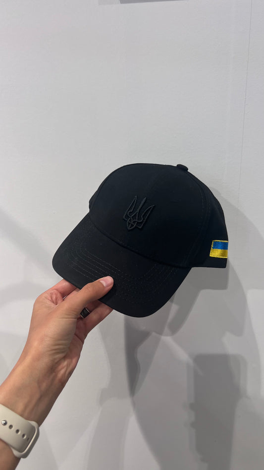 Cap black with flag