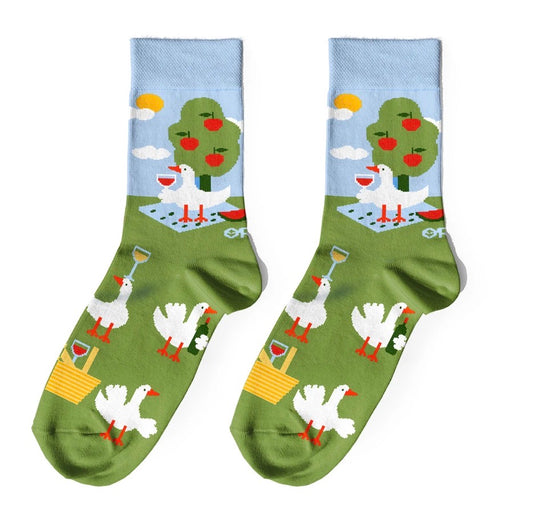 Socks "Wine-Loving Geese" green