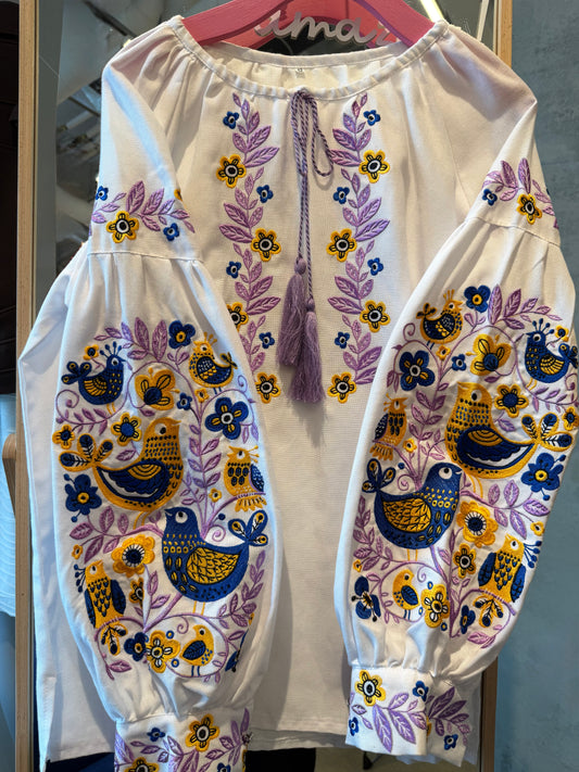 Women’s Embroidered shirt “Bird”
