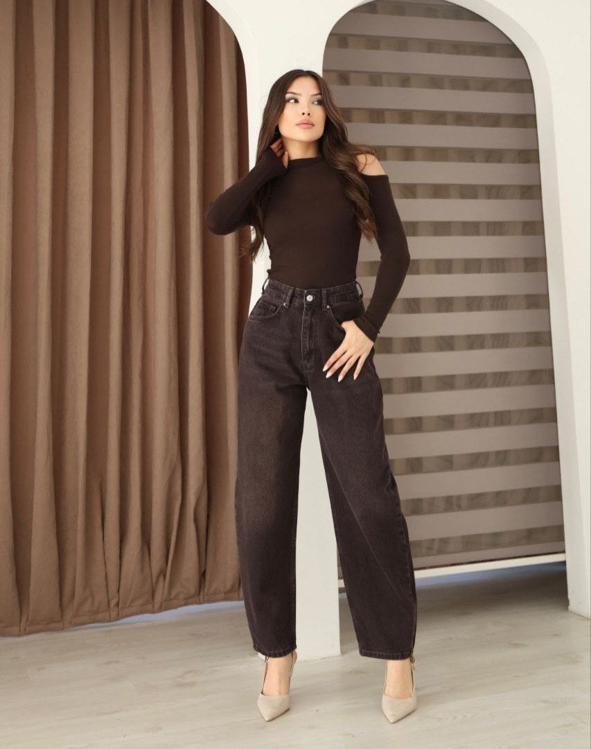 Brown Jeans