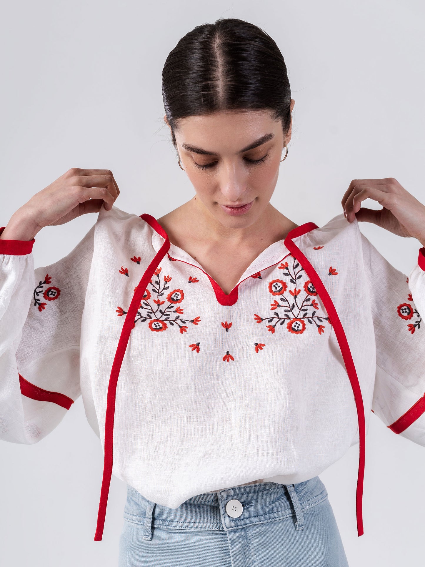 White embroidered shirt with free cut Svitanok