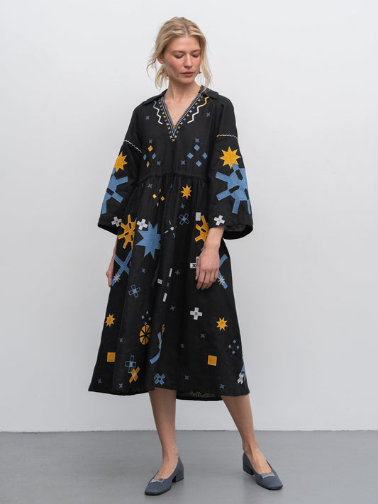 Linen dress with embroidery and applique Zori