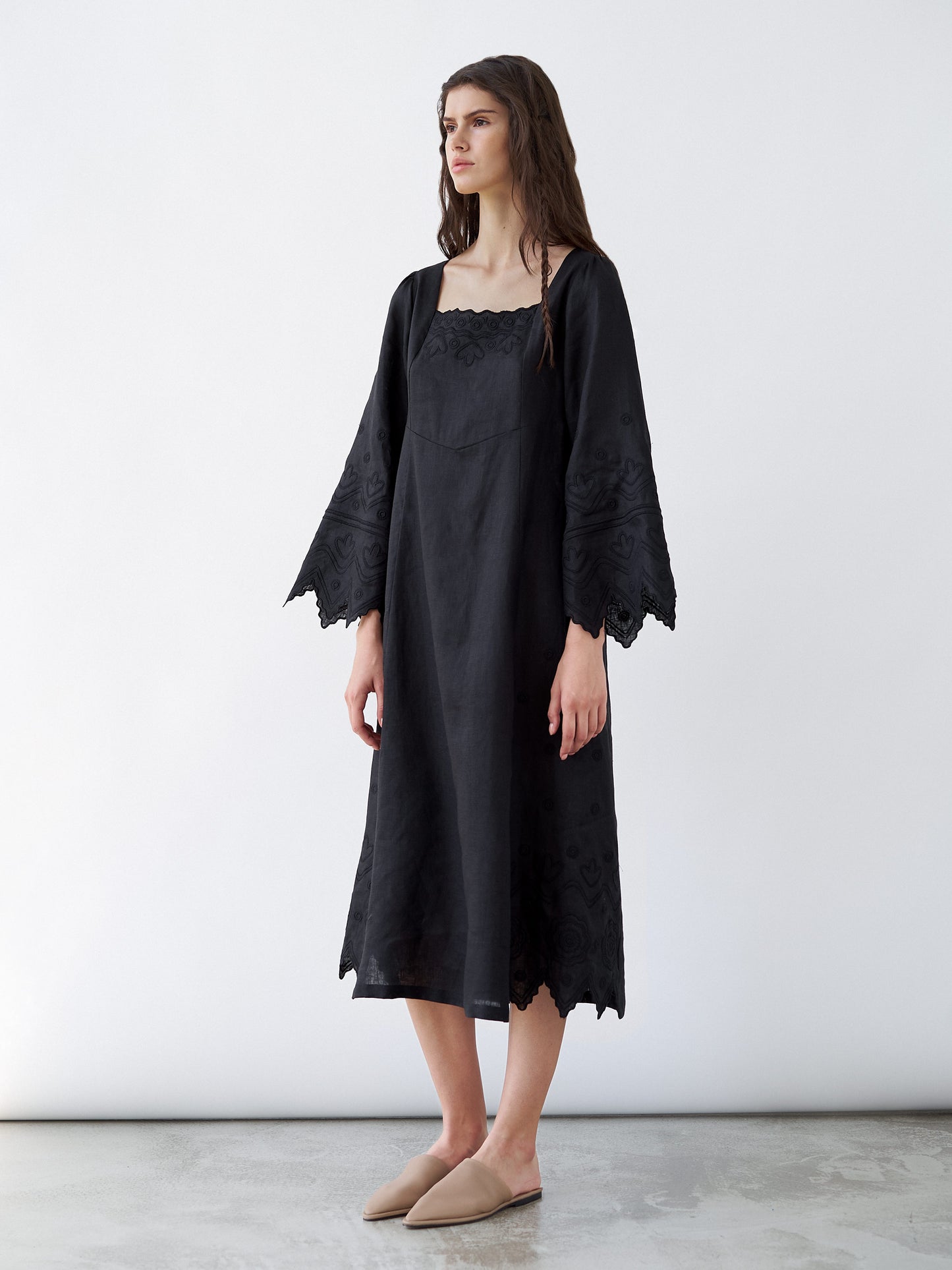 Black linen embroidered dress Nizhnist Black