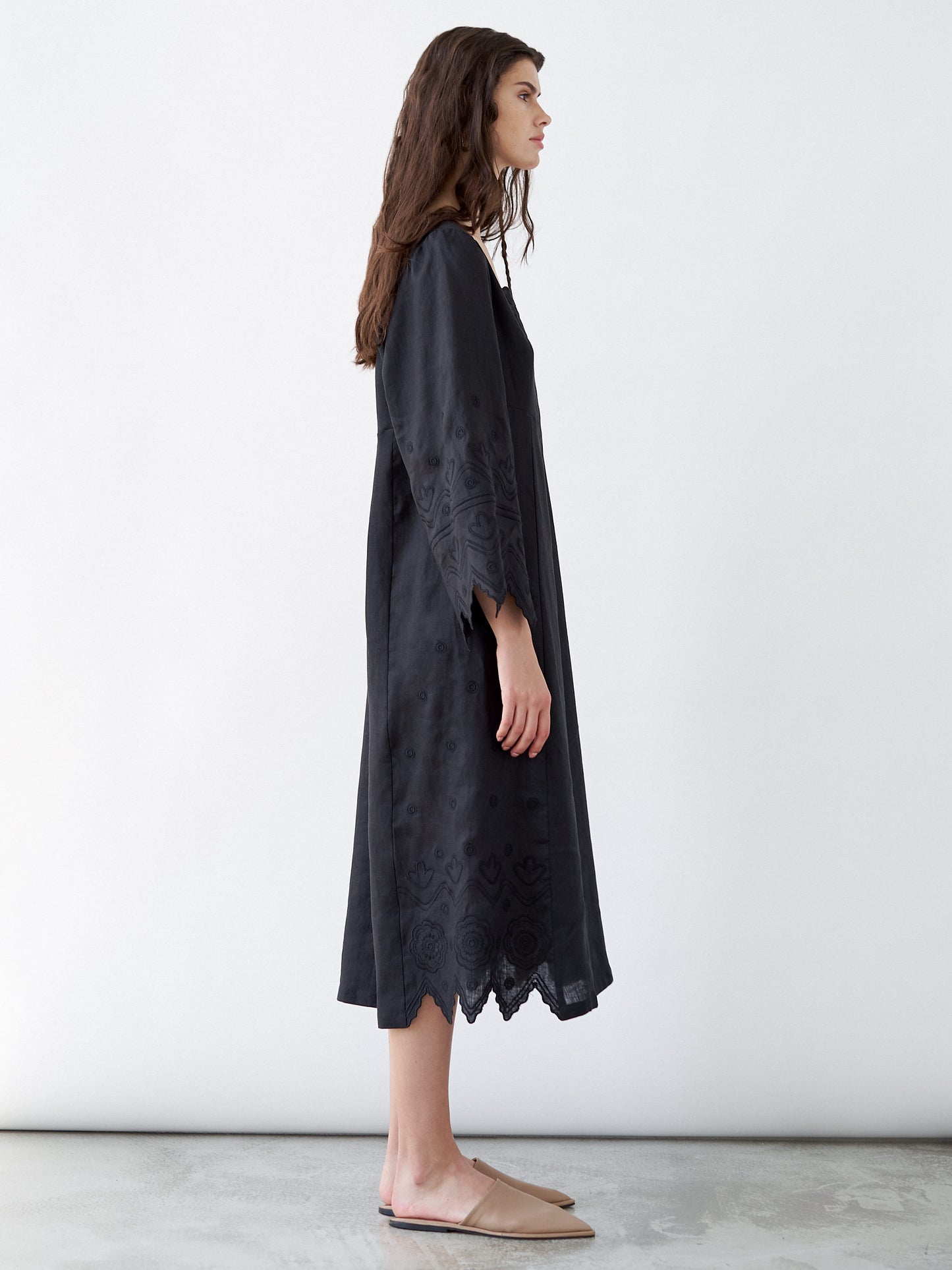 Black linen embroidered dress Nizhnist Black