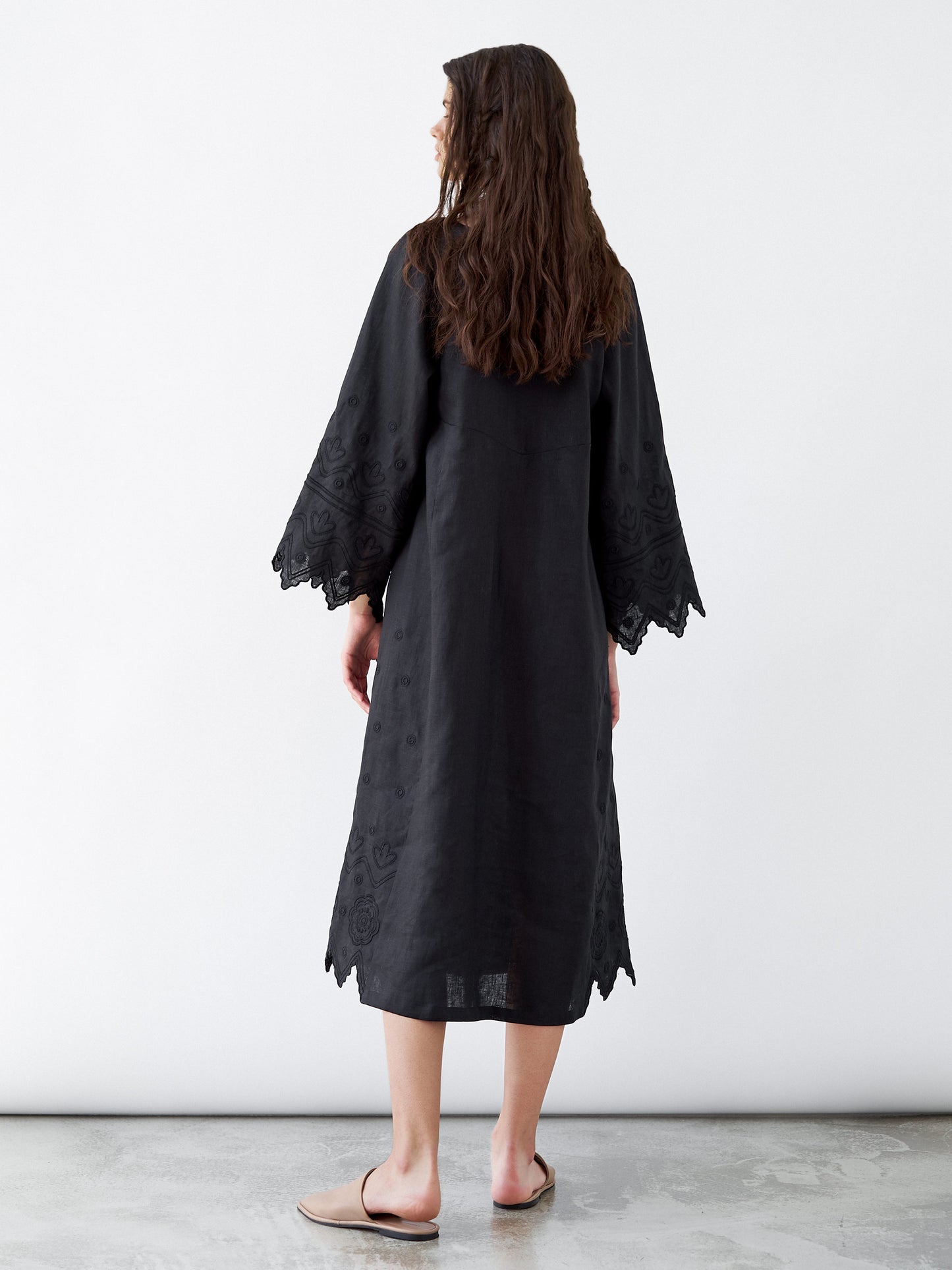 Black linen embroidered dress Nizhnist Black