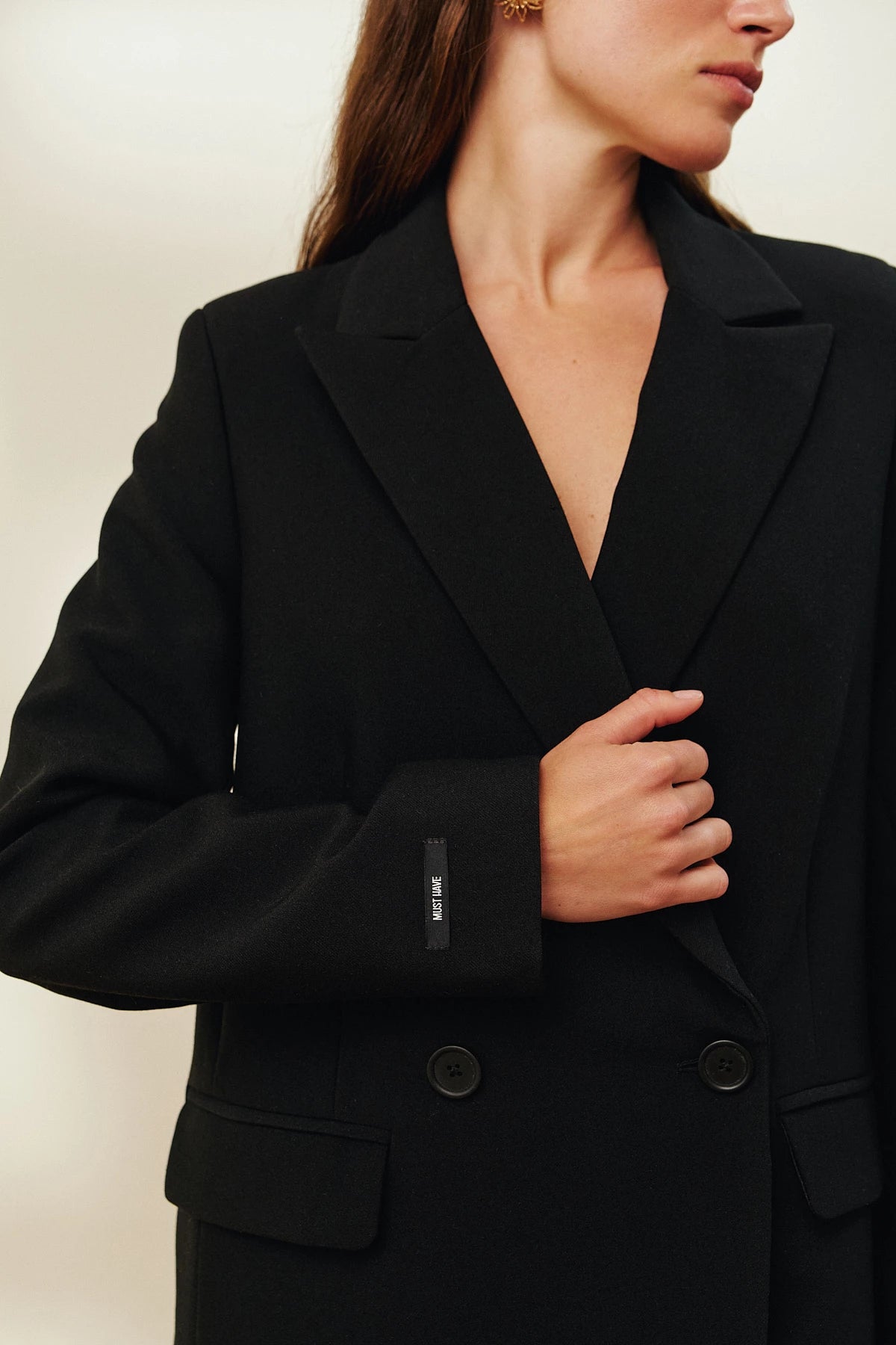 Black double-breasted straight blazer