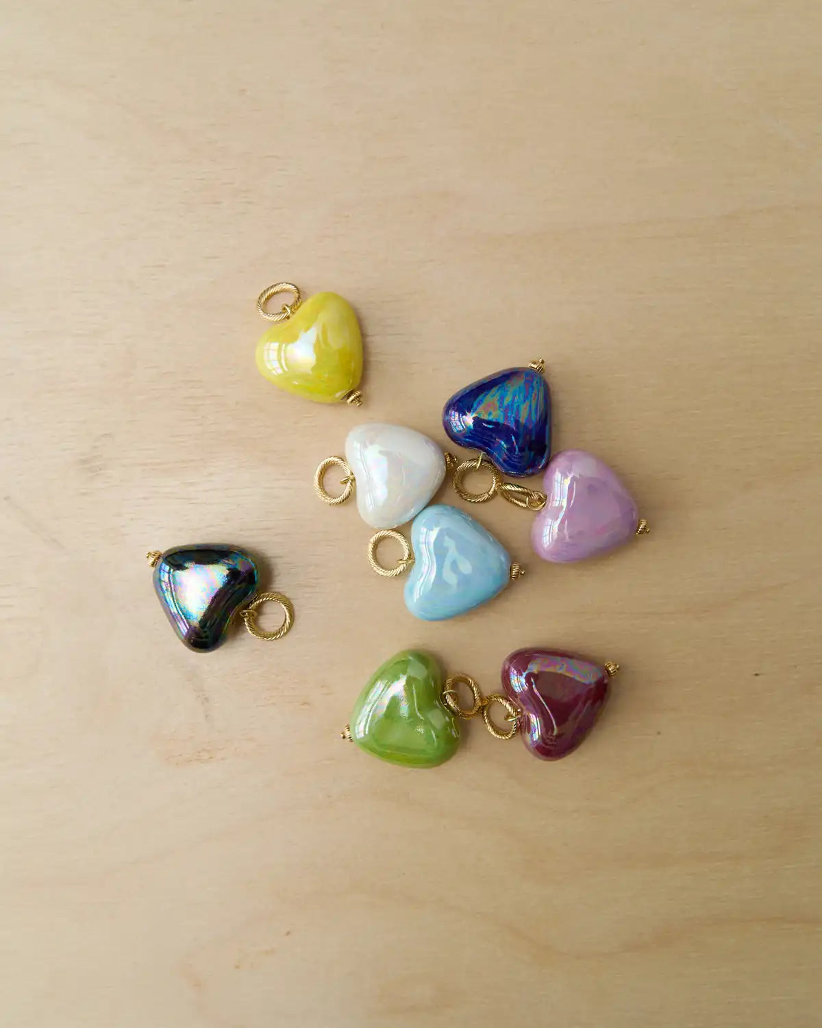 Porcelain heart violet